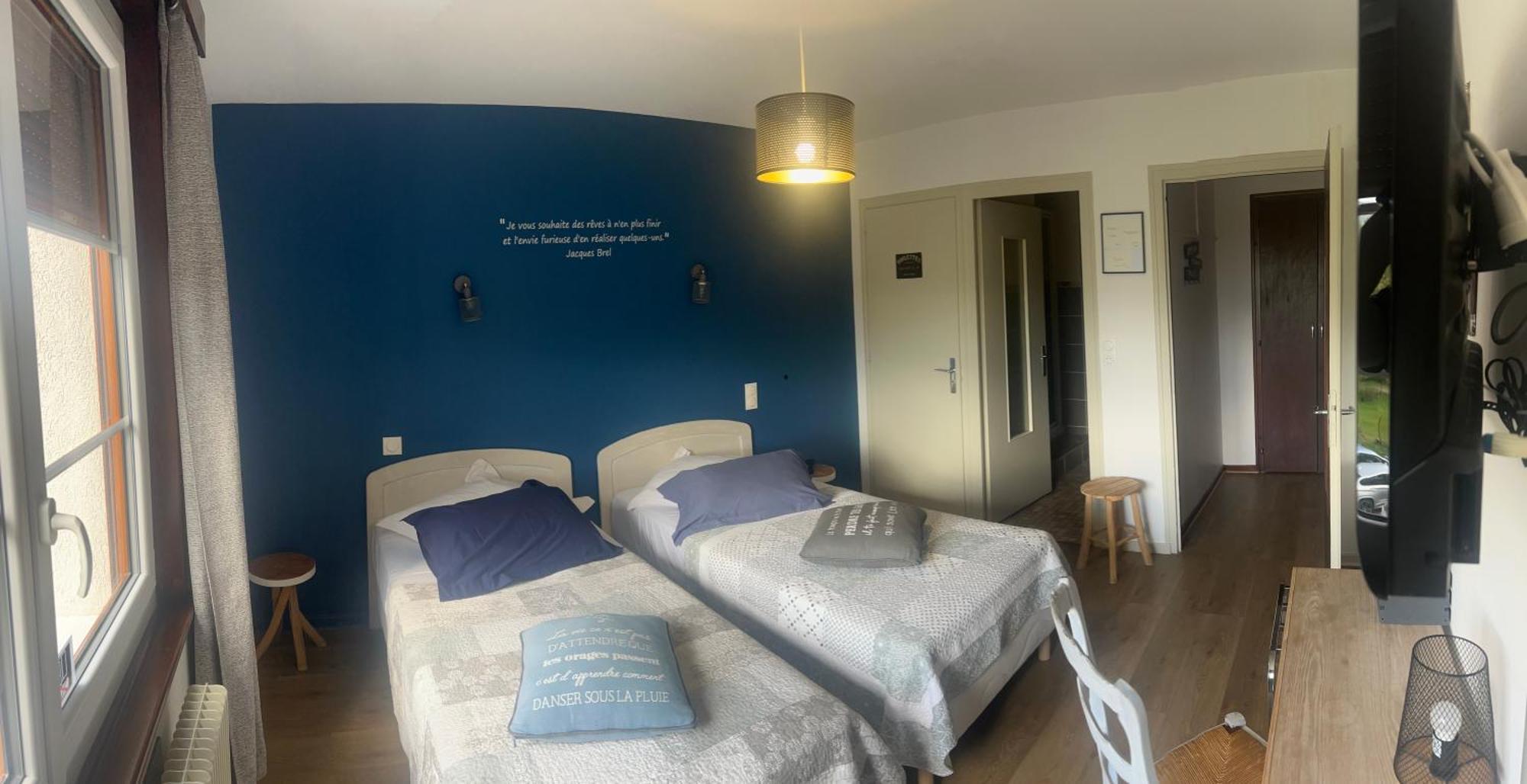 Hotel-Restaurant Le Sorgia Bellegarde-sur-Valserine ภายนอก รูปภาพ