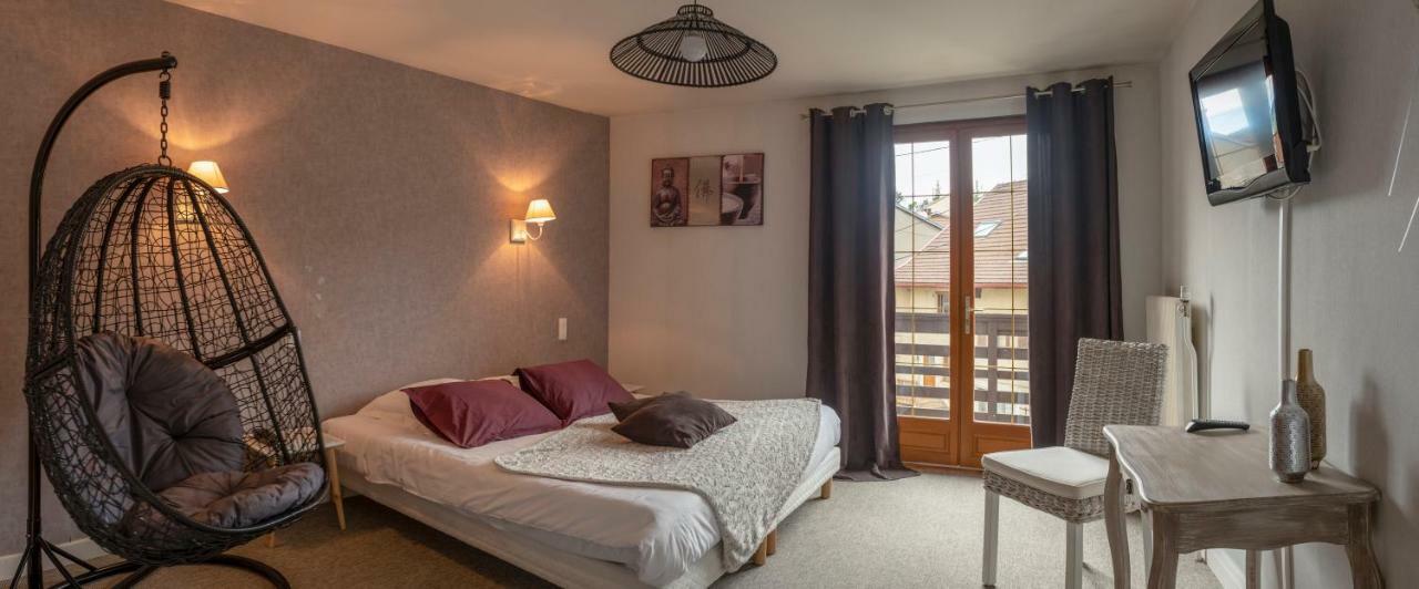 Hotel-Restaurant Le Sorgia Bellegarde-sur-Valserine ภายนอก รูปภาพ